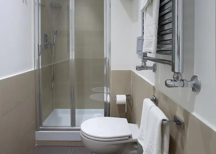 Alojamento de Acomodação e Pequeno-almoço Regola Roma